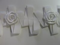 Ripsband mit Rosen - 50 mm - wollweiss