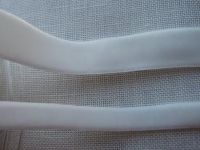 1,65 m Samtband - stretch velvet - 9 mm - ecru