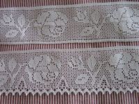 Preview: 2,15 m Klöppelspitze - 65 mm - Rosen - Einsatzspitze