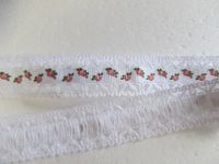 Spitze mit Blumenband - 15 mm