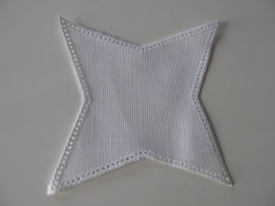 Stoffmotiv - 4 Zacken - weiss