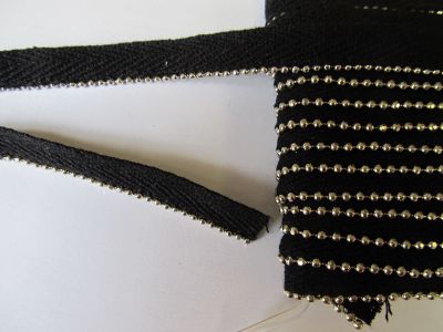 Band mit Perlenkette 12 mm schwarz