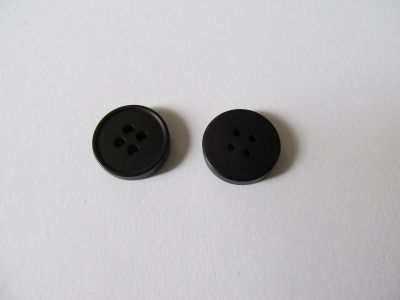 Knopf - 18 mm - schwarz
