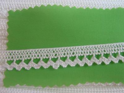 Klöppelspitze -10 mm - weiss