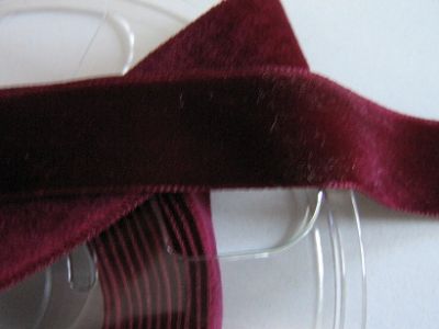 Samtband doppelseitig - 22 mm burgund